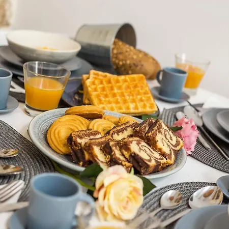 Egli Luxury Aparthotel