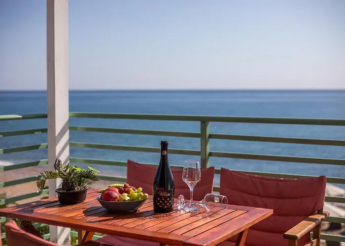 Egli Luxury Aparthotel 4*