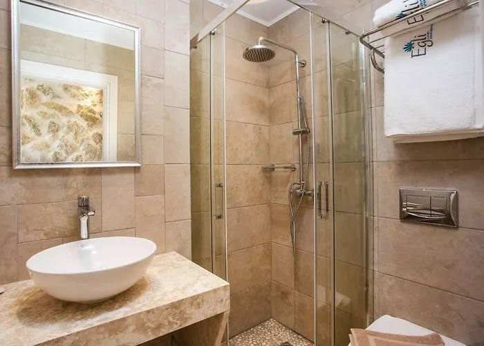 Egli Luxury 4*